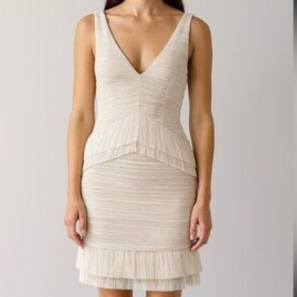 Elegant Cream Sleeveless Dress BCBG Maxazria